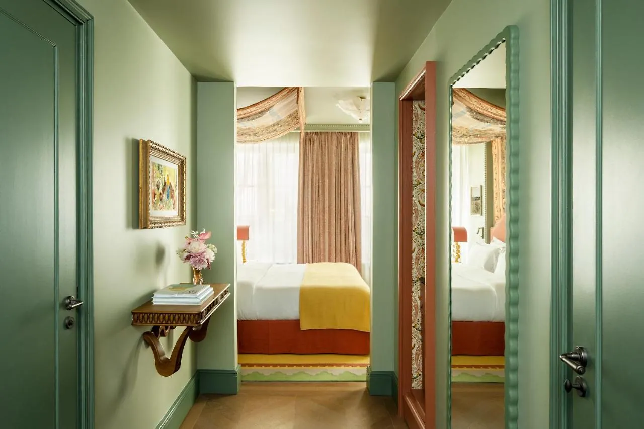Le Grand Mazarin Hotel Paris 5*,